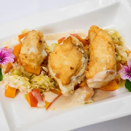 布拉莫斯祖维彻托兰酒店