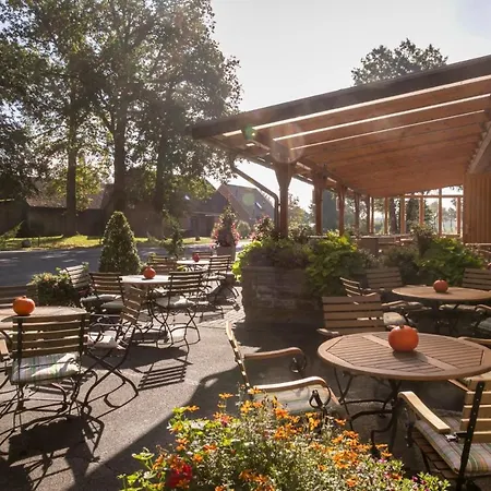 布拉莫斯祖维彻托兰酒店 酒店 维岑多夫